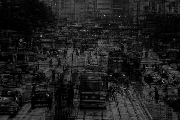 Photograph Yoshitaka Aida Crowded Hiroshima City In The Rain on One Eyeland