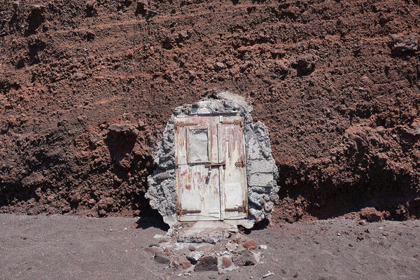 Photograph Andonis Iliakis Door To The Red Rocks on One Eyeland