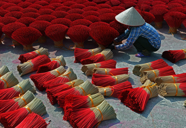 Photograph Viet Van Tran Making Insane on One Eyeland