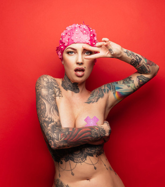 Photograph Ian Ross Pettigrew Pink Cap 01 on One Eyeland