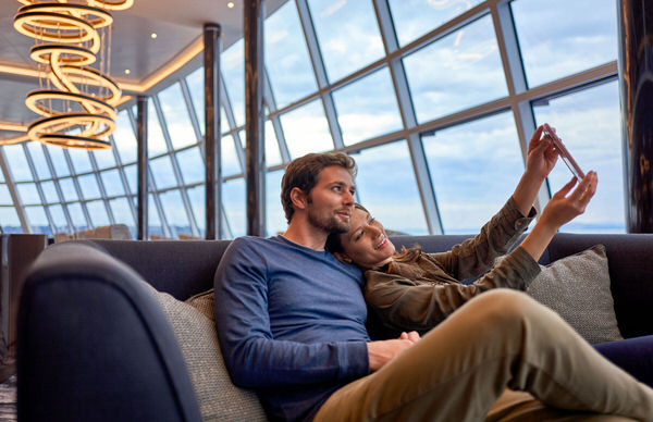Photograph Kevin Steele Ship Selfie on One Eyeland