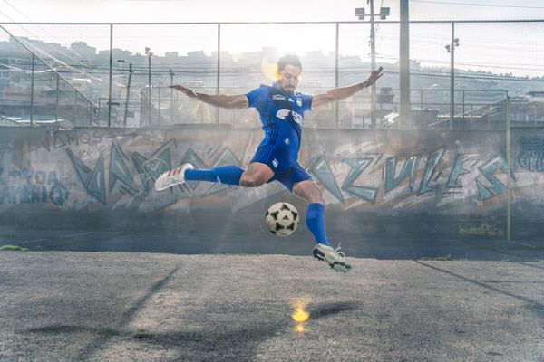 Photograph Sebastian Villagomez From The Stadium To The Street on One Eyeland