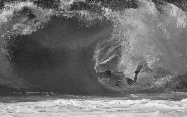 Photograph Steve Turner Sandies Dump Hawaii on One Eyeland