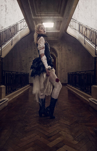 Photograph Clinton Lofthouse Lady Of The Manor on One Eyeland