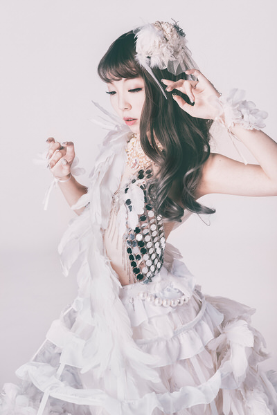 Photograph Daisuke Kiyota Angel In The Cage on One Eyeland