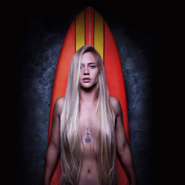 Photograph Mario Coelho Surf on One Eyeland