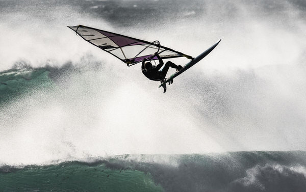 Photograph Ben Welsh Airtime on One Eyeland