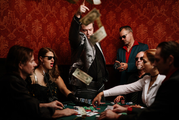 Photograph Robert Larsen Dirty Money on One Eyeland
