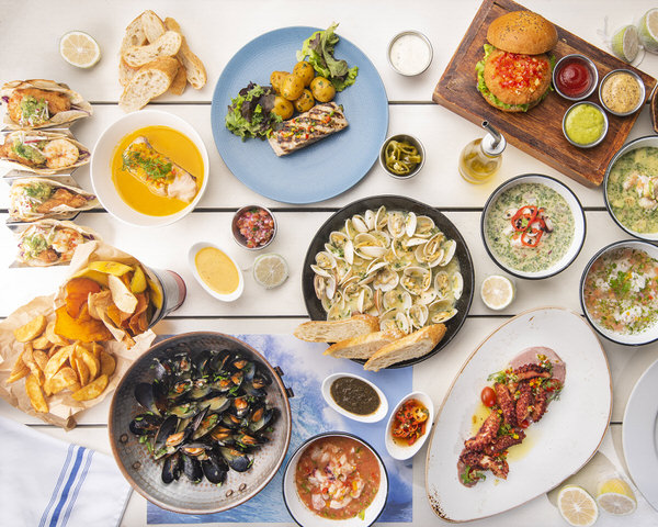 Photograph Gabriel Gonzalez Zfood Menu Lunch on One Eyeland