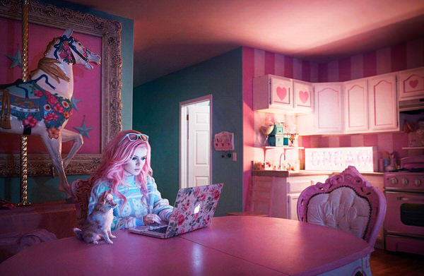 Photograph Dale May Social Media Icon Kelly Eden In Her Home on One Eyeland