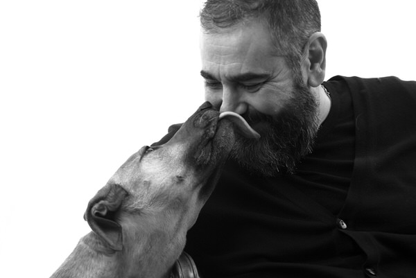 Photograph Michele Fornaciari Kisses on One Eyeland