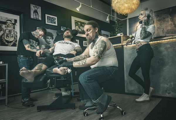 Photograph Marc Sabat Tattoo Shop on One Eyeland
