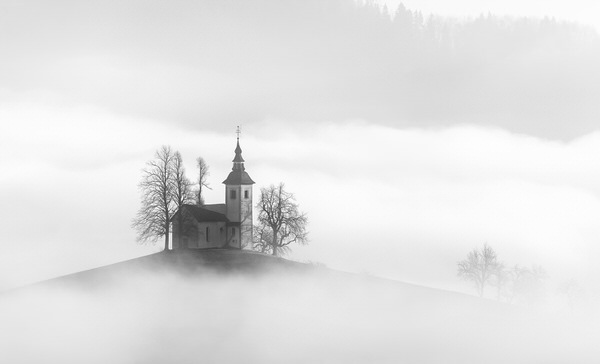 Photograph Ales Krivec St Thomas Church on One Eyeland