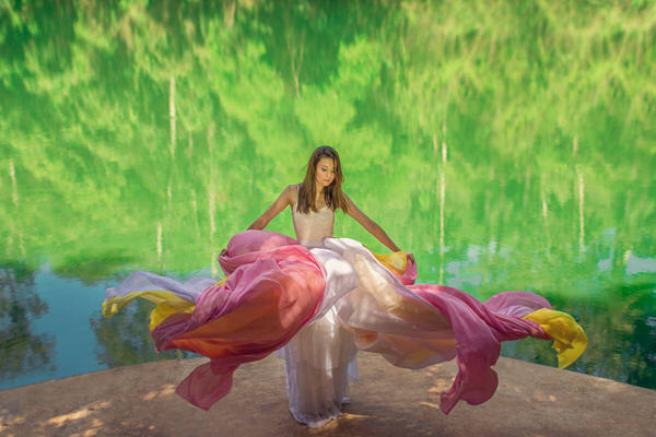 Photograph Junior Luz Colors on One Eyeland