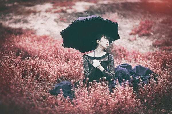 Photograph Daisuke Kiyota Dressed In Black on One Eyeland