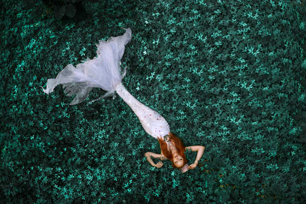 Photograph Junior Luz Mermaid Dream on One Eyeland