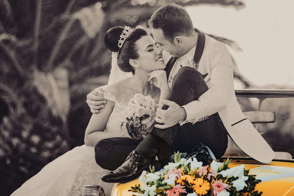 Photograph Fidel Mullaoglu Wedding on One Eyeland