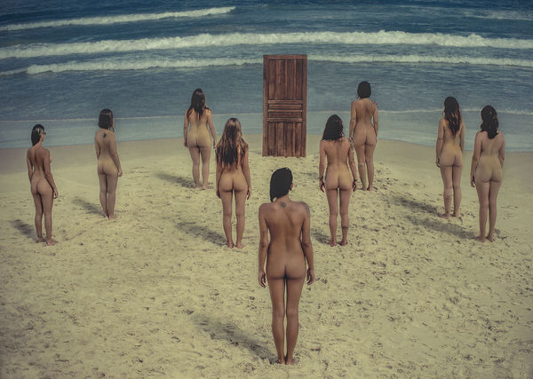 Photograph Junior Luz Ocean Door on One Eyeland
