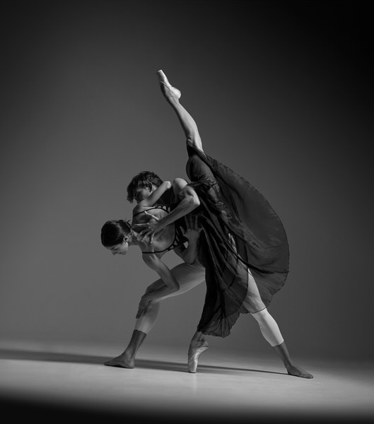 Photograph Piotr Leczkowski Masha And Patryk on One Eyeland