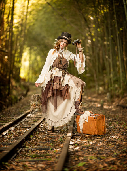 Photograph Haseo Hasegawa Steampunk 6 on One Eyeland