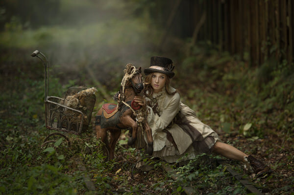 Photograph Haseo Hasegawa Steampunk 7 on One Eyeland