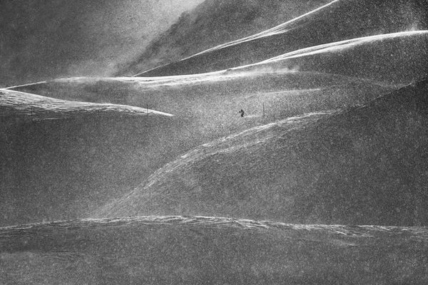 Photograph Peter Svoboda Chilly Passion on One Eyeland