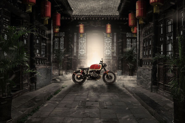 Photograph Roman Demchenko Bmw R100rt 1982 Custom on One Eyeland