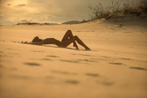 Photograph Junior Luz Desert on One Eyeland