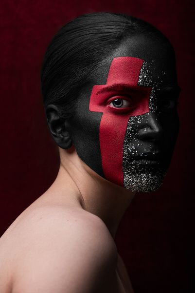 Photograph Peyman Naderi The Red Cross on One Eyeland