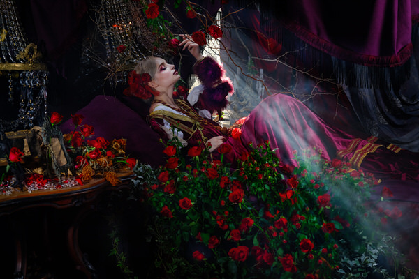 Photograph Haseo Hasegawa Sleeping Princess 3 on One Eyeland