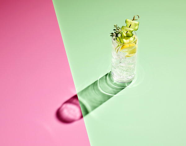 Photograph Kai Schwabe Gin Tonic on One Eyeland