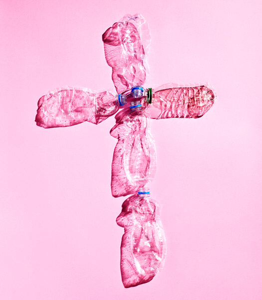 Photograph Kai Schwabe Plastic on One Eyeland