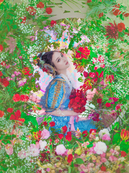 Photograph Haseo Hasegawa Snow White on One Eyeland
