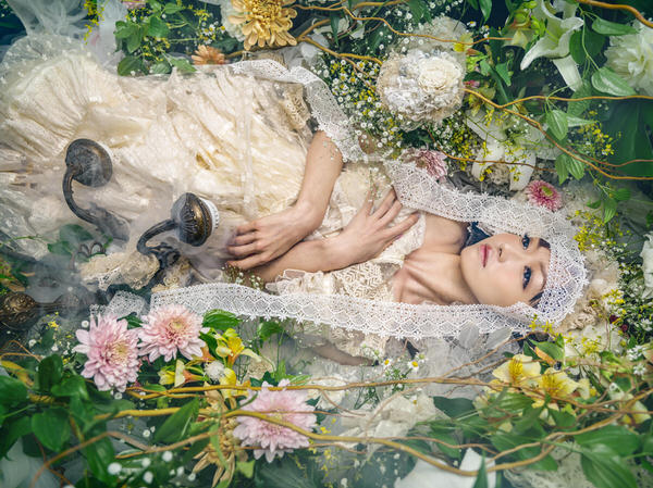 Photograph Haseo Hasegawa Sacred on One Eyeland
