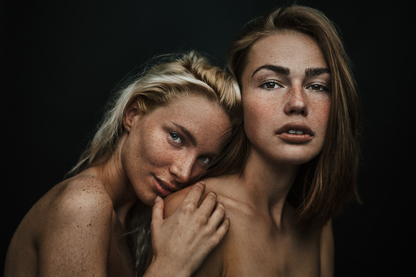Photograph Martin Krystynek Freckles Beauty on One Eyeland