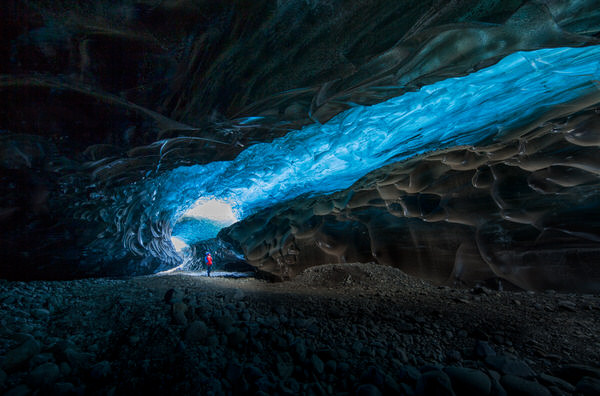Photograph Peter Svoboda Icy Neon Light on One Eyeland