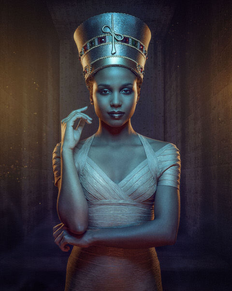 Photograph Antti Karppinen Nefertiti on One Eyeland