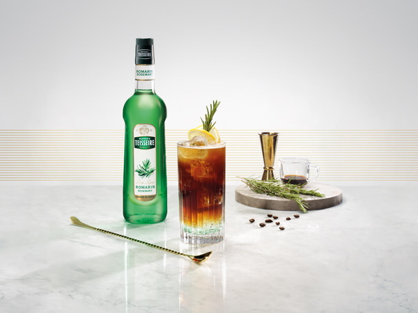 Photograph Warren Ryley Teisseire Rosemary Serve on One Eyeland