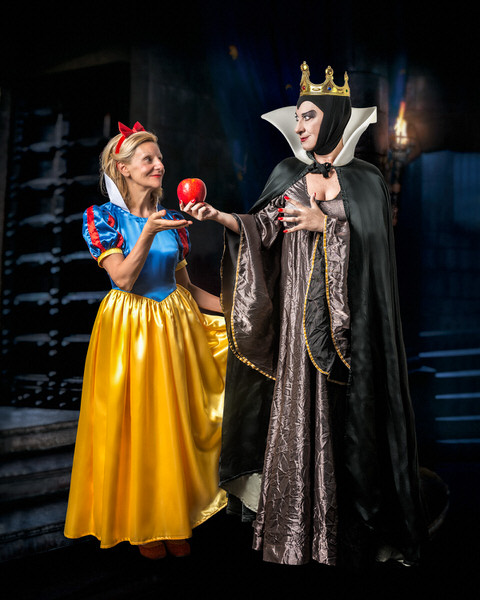Photograph Riccardo Cameli Snow White And Evil Queen on One Eyeland