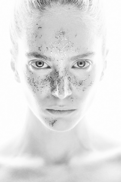 Photograph Peyman Naderi Agata Ii on One Eyeland