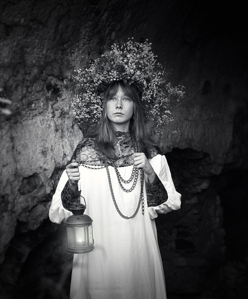 Photograph Svetlana Melik Nubarova Ophelia Syndrome on One Eyeland