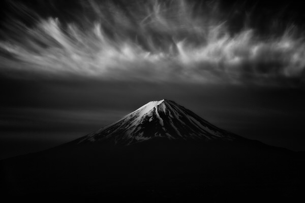 Photograph Takashi  Fluff Cloud on One Eyeland