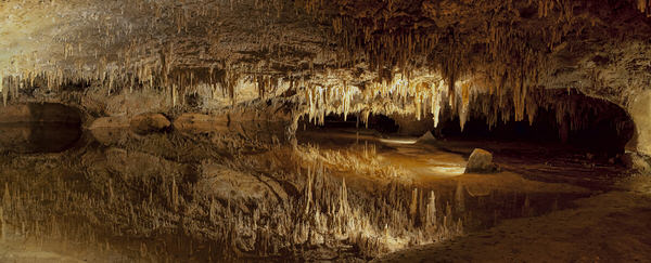 Photograph Dolly Kabaria Luray Caverns on One Eyeland