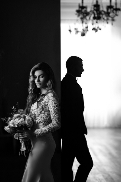 Photograph John Makris Opposites on One Eyeland