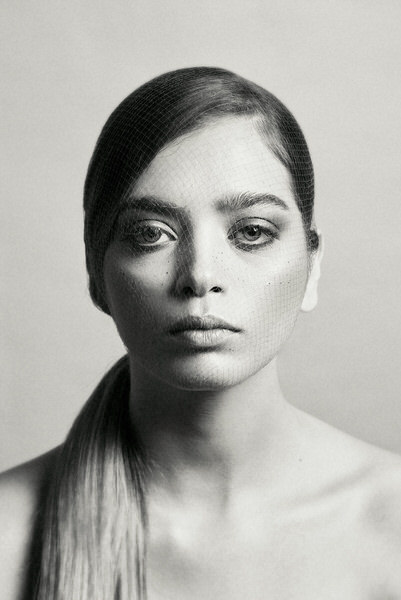 Photograph Peyman Naderi La Reina De La Oscuridad on One Eyeland