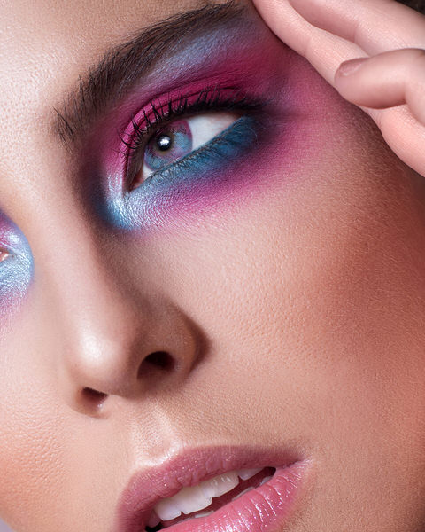 Photograph Vera Change Colours In Your Eyes on One Eyeland
