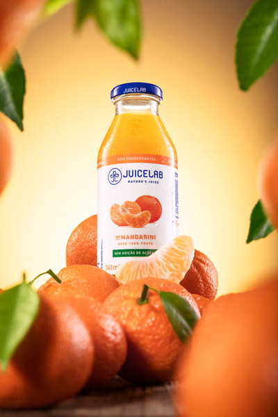 Photograph Studio Lugui Mandarin Juice on One Eyeland