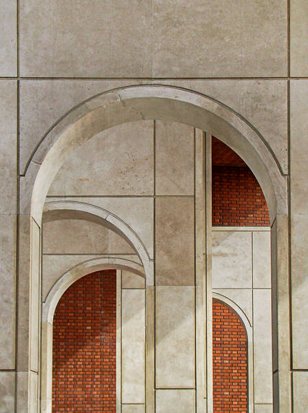 Photograph Mohammad Dadsetan Layout on One Eyeland