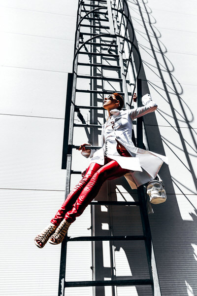 Photograph Ruslan Bolgov Climbing The Rough Side on One Eyeland