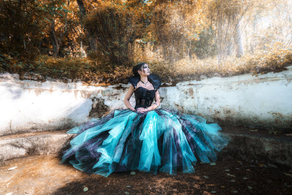 Photograph Luis Miranda Blue Dress on One Eyeland